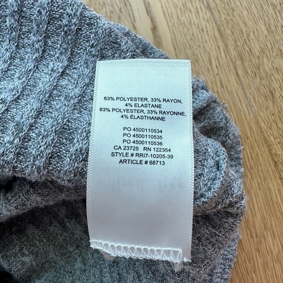 ARITZIA  WILFRED FREE MOCK NECK LONG SLEEVE CROP TOP - XXS - Picture 12 of 15